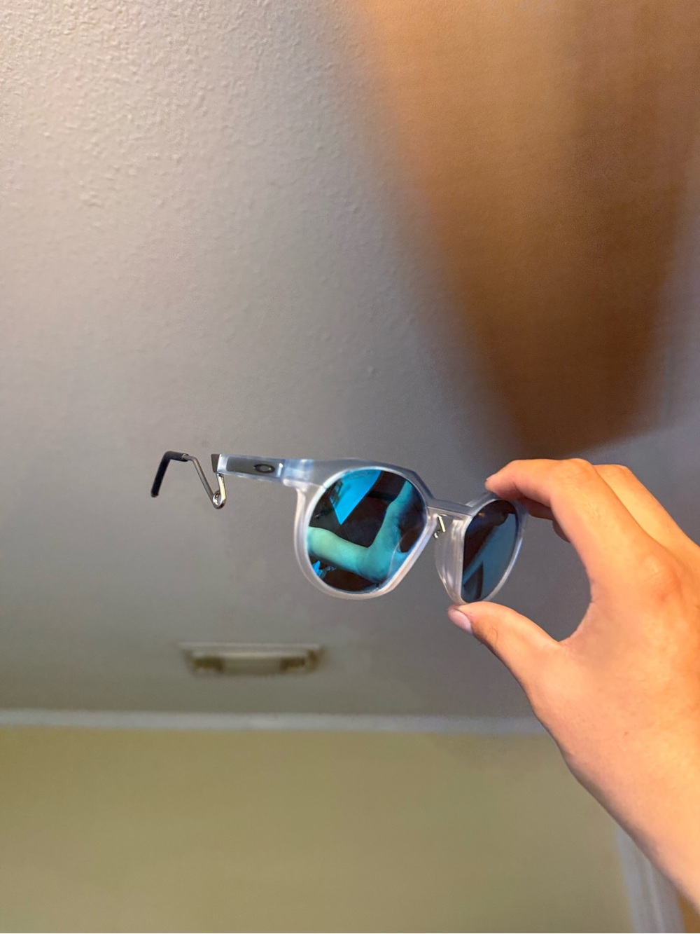 Clear Frame Sunglasses with Blue Mirrored Lenses Oakley Oakleys